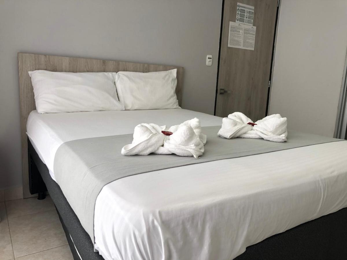 Hotel Pradera Plaza Dosquebradas Extérieur photo