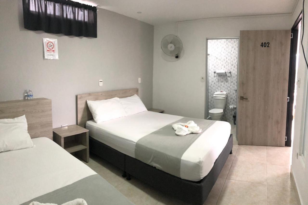 Hotel Pradera Plaza Dosquebradas Extérieur photo