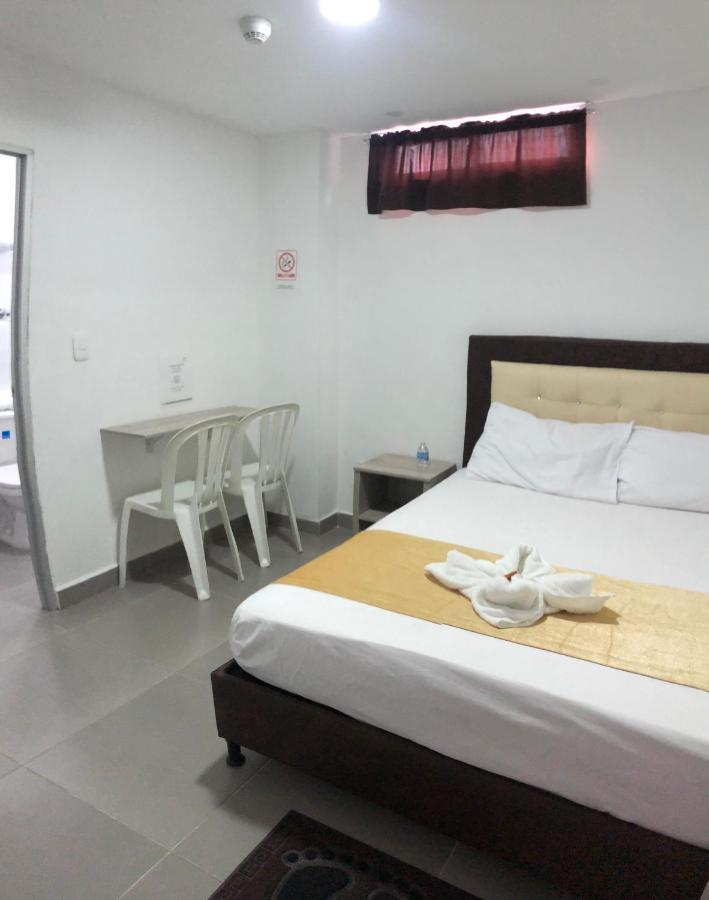 Hotel Pradera Plaza Dosquebradas Extérieur photo