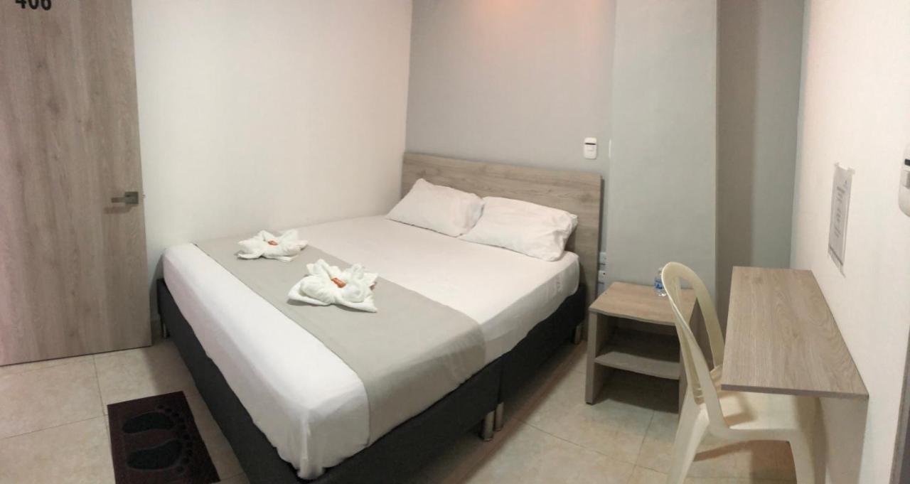 Hotel Pradera Plaza Dosquebradas Extérieur photo