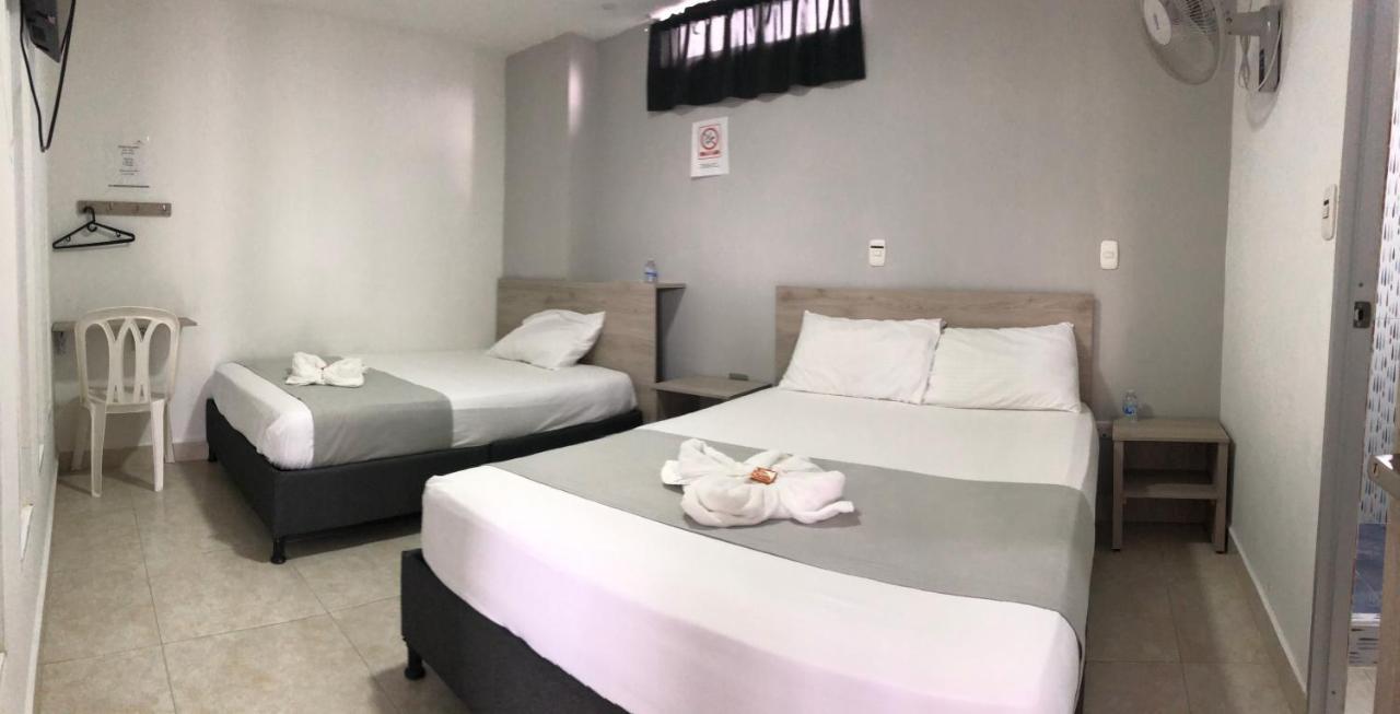 Hotel Pradera Plaza Dosquebradas Extérieur photo
