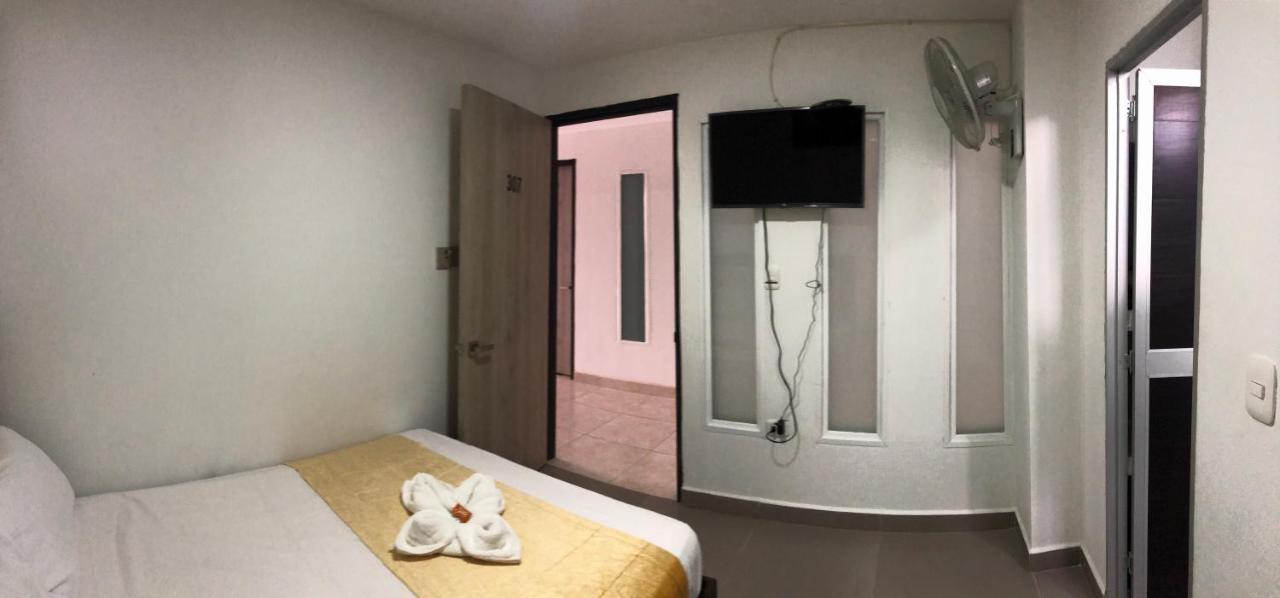 Hotel Pradera Plaza Dosquebradas Extérieur photo