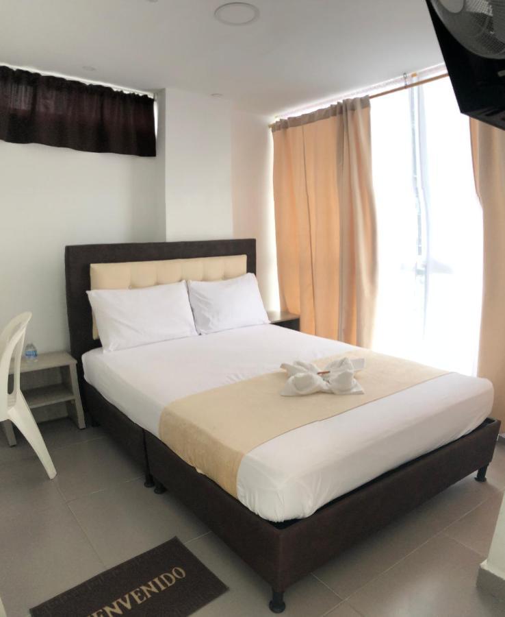 Hotel Pradera Plaza Dosquebradas Extérieur photo
