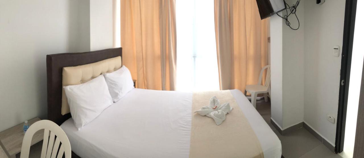 Hotel Pradera Plaza Dosquebradas Extérieur photo
